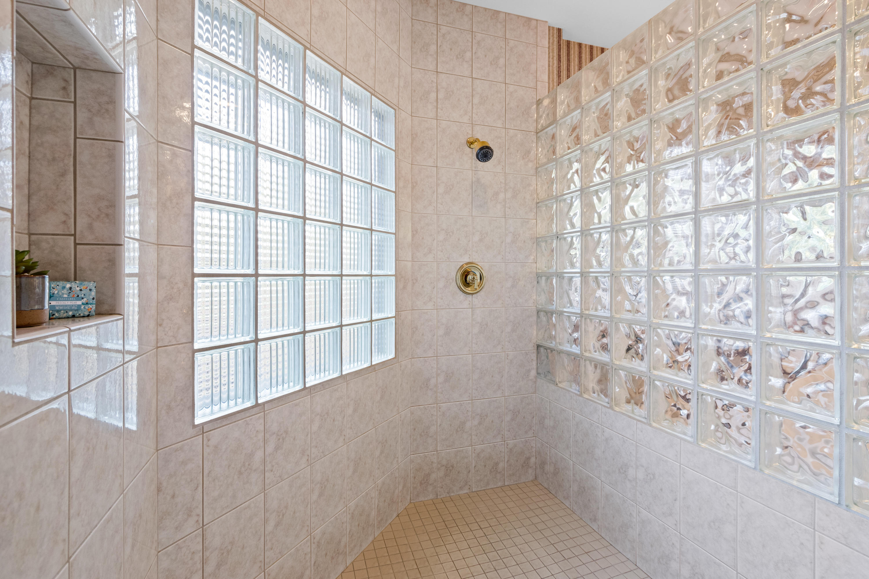 Awbrey Glen - Residential