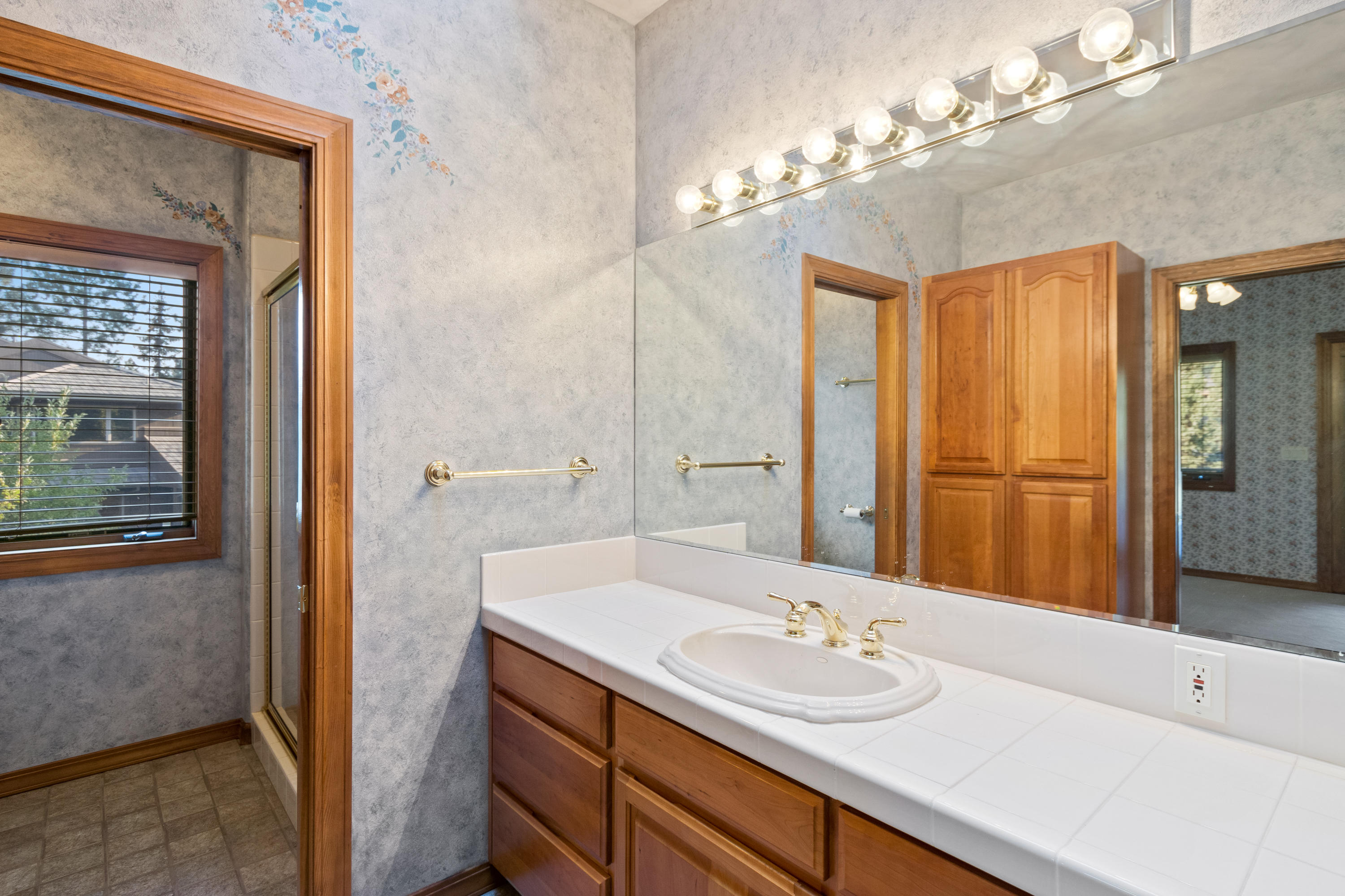 Awbrey Glen - Residential