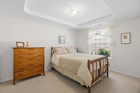 Tiny photo for 404 Mountain Paradise Drive, Grants Pass, OR 97526 (MLS # 220214807)