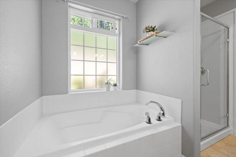 Tiny photo for 404 Mountain Paradise Drive, Grants Pass, OR 97526 (MLS # 220214807)