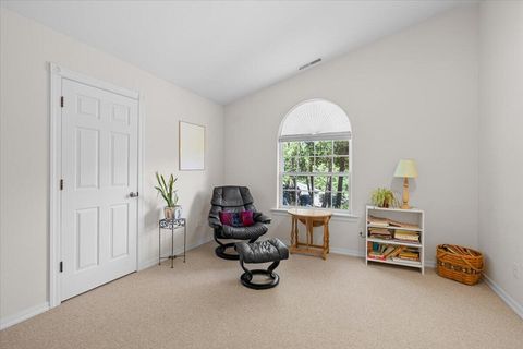 Tiny photo for 404 Mountain Paradise Drive, Grants Pass, OR 97526 (MLS # 220214807)