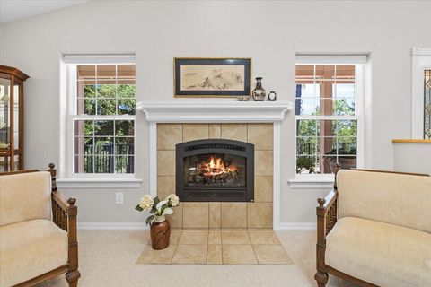 Tiny photo for 404 Mountain Paradise Drive, Grants Pass, OR 97526 (MLS # 220214807)