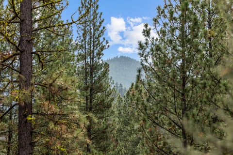 Tiny photo for 13423 Sprague River Road #1, Chiloquin, OR 97624 (MLS # 220212353)