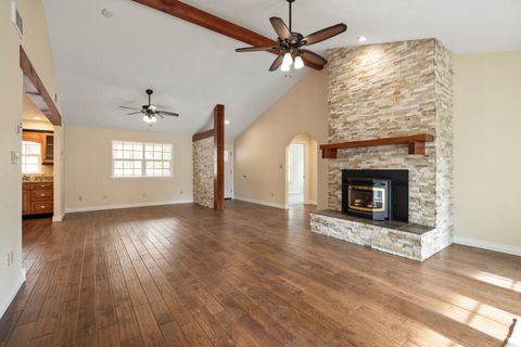 Tiny photo for 13423 Sprague River Road #1, Chiloquin, OR 97624 (MLS # 220212353)