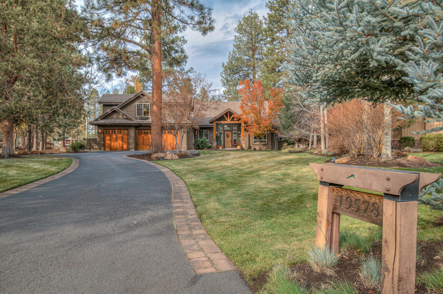 Broken Top - Residential