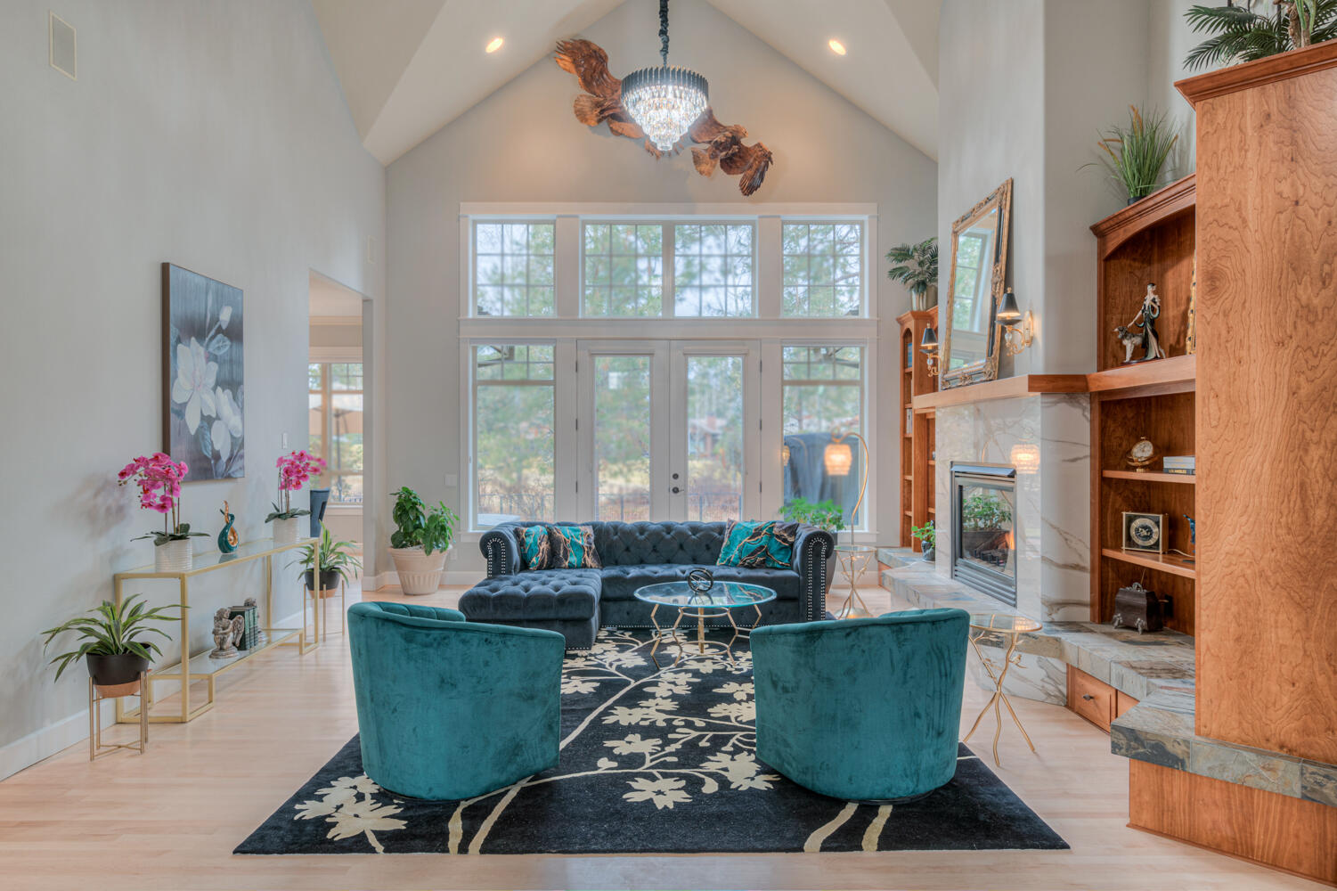 Broken Top - Residential