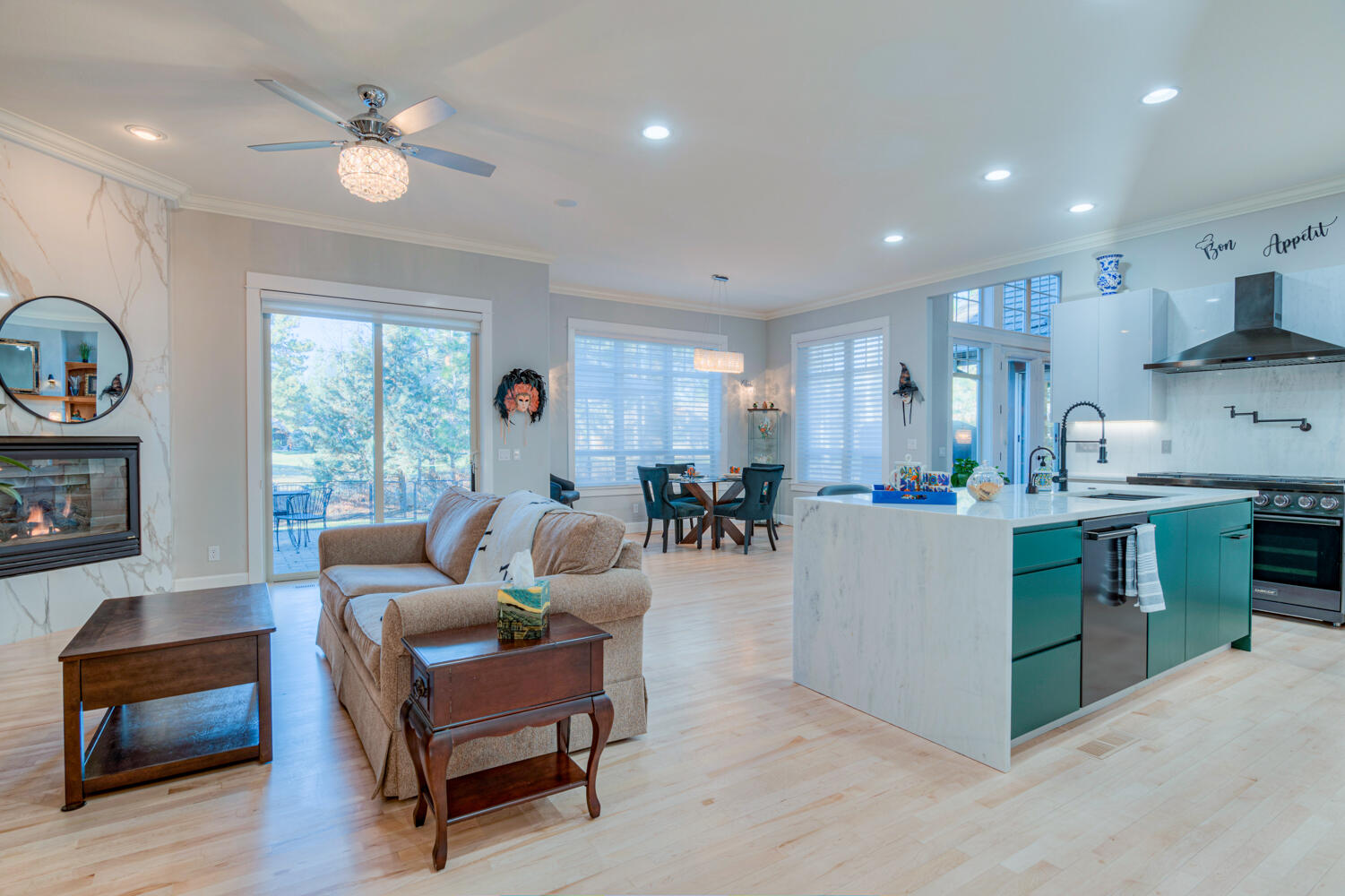 Broken Top - Residential