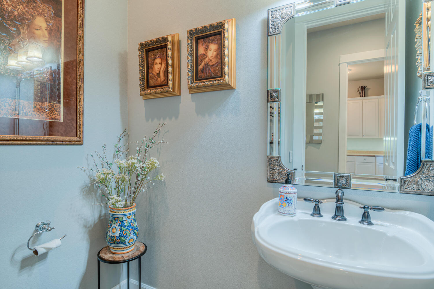 Broken Top - Residential