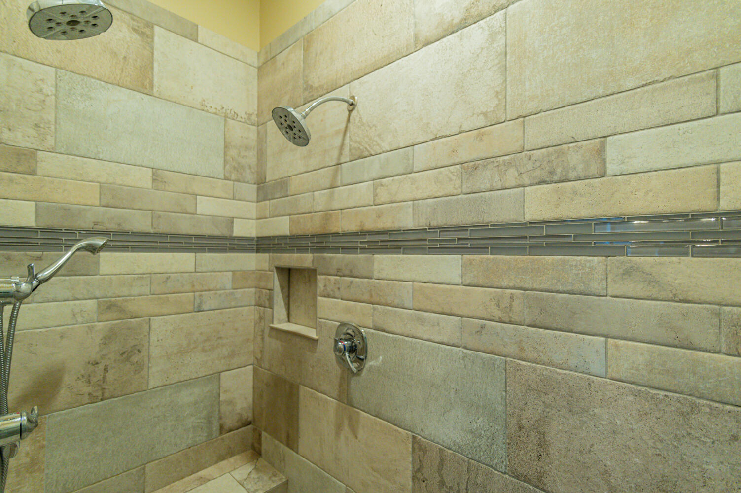 Broken Top - Residential