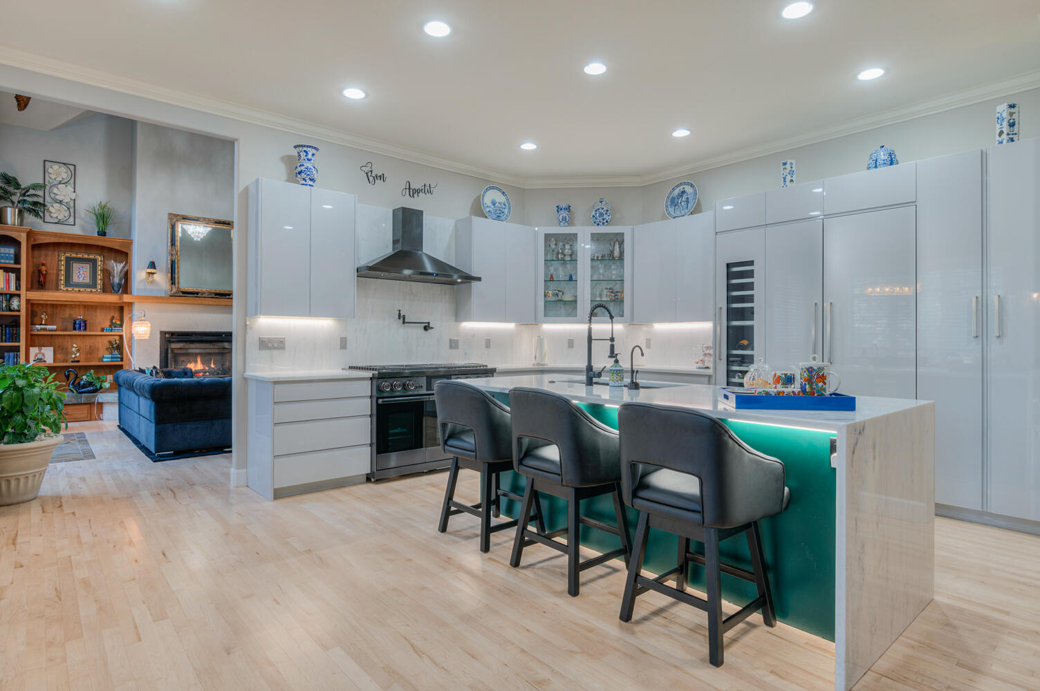 Broken Top - Residential