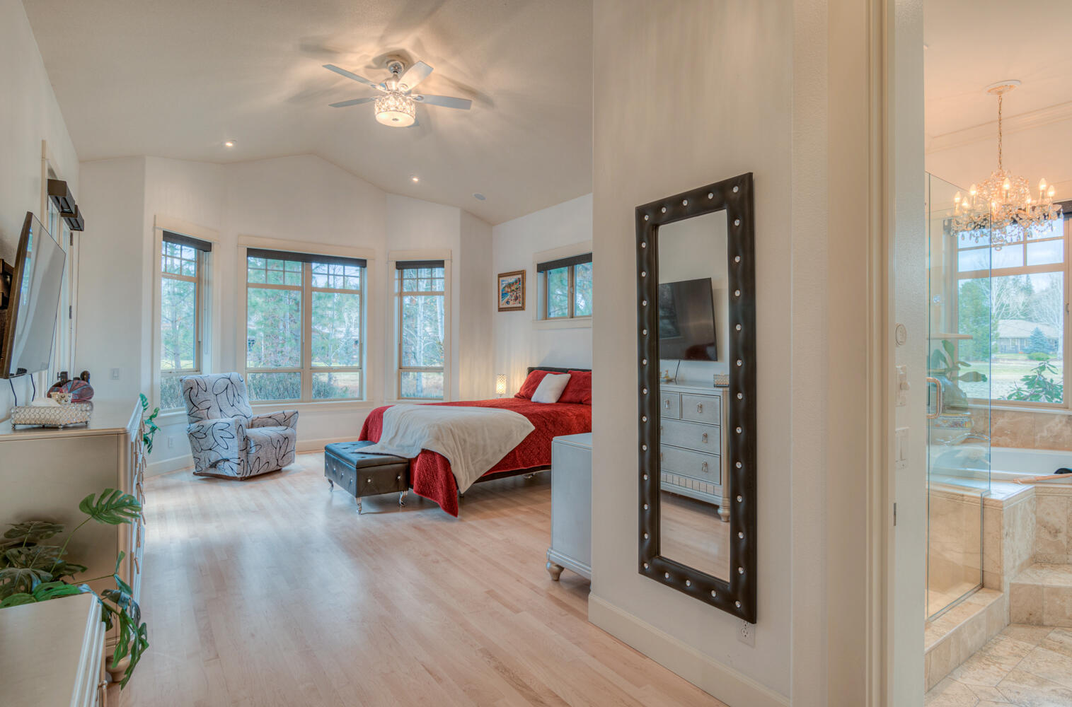 Broken Top - Residential