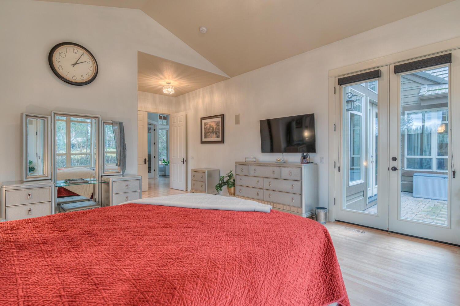 Broken Top - Residential