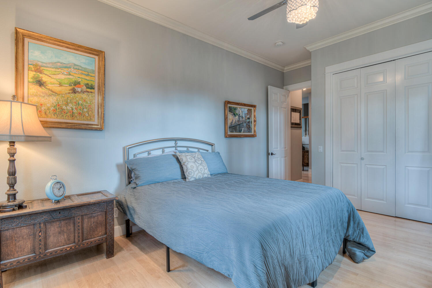 Broken Top - Residential