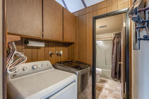 Tiny photo for 66830 Central Street, Bend, OR 97703 (MLS # 220213299)