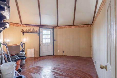 Tiny photo for 66830 Central Street, Bend, OR 97703 (MLS # 220213299)