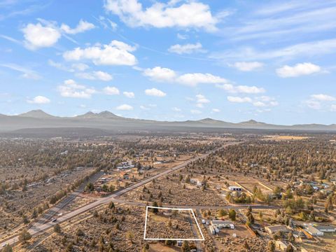 Tiny photo for 66830 Central Street, Bend, OR 97703 (MLS # 220213299)