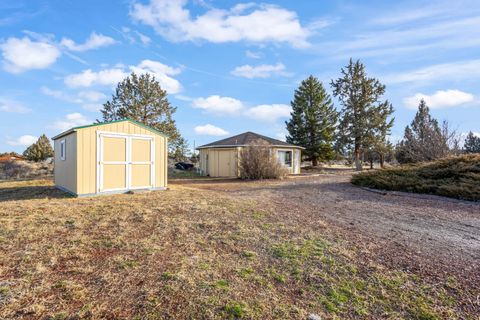 Tiny photo for 66830 Central Street, Bend, OR 97703 (MLS # 220213299)