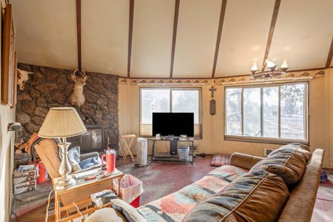 Tiny photo for 66830 Central Street, Bend, OR 97703 (MLS # 220213299)