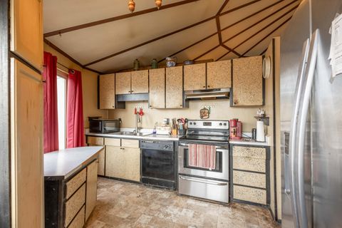 Tiny photo for 66830 Central Street, Bend, OR 97703 (MLS # 220213299)