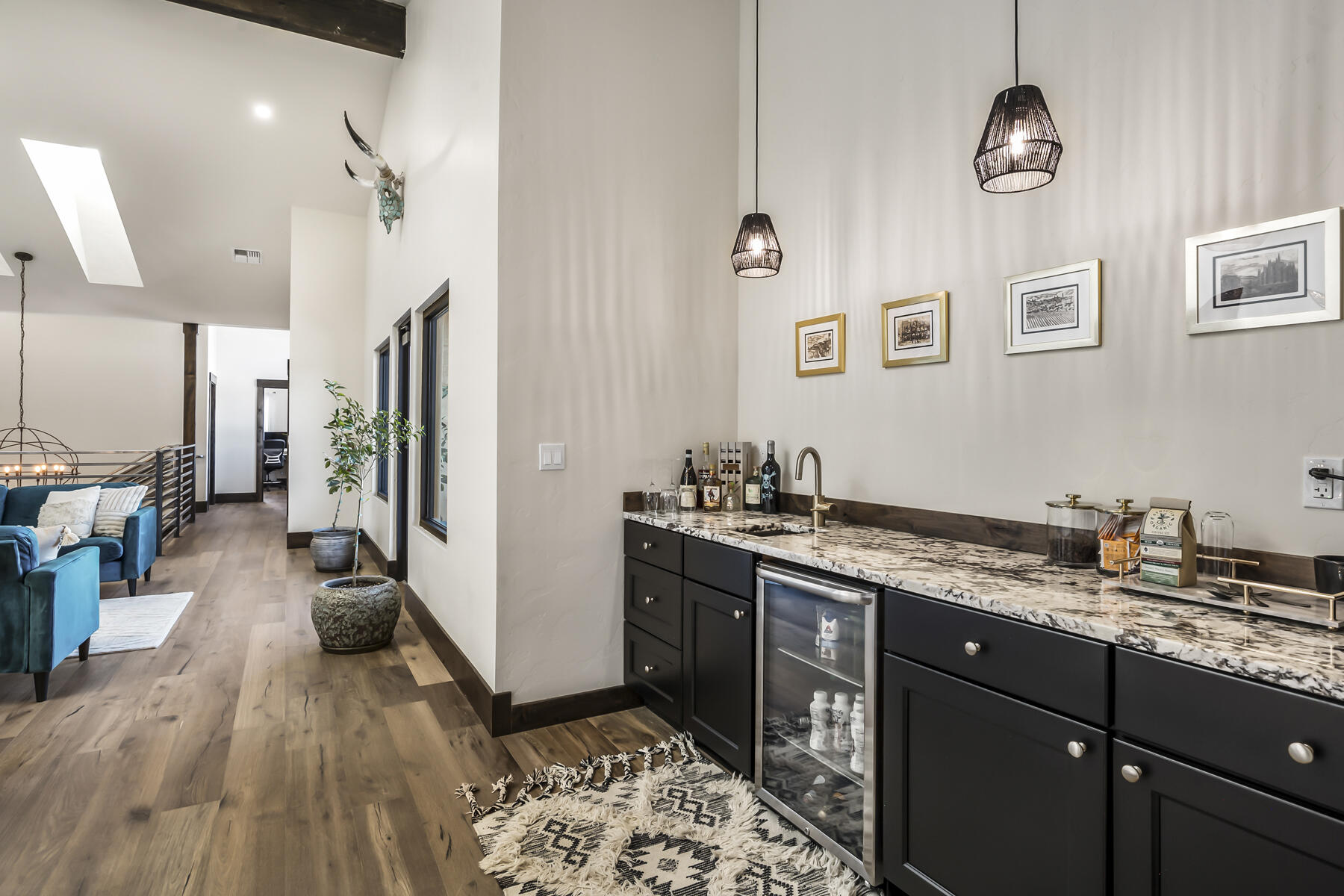 Townsite Of Laidlaw - Commercial Sale