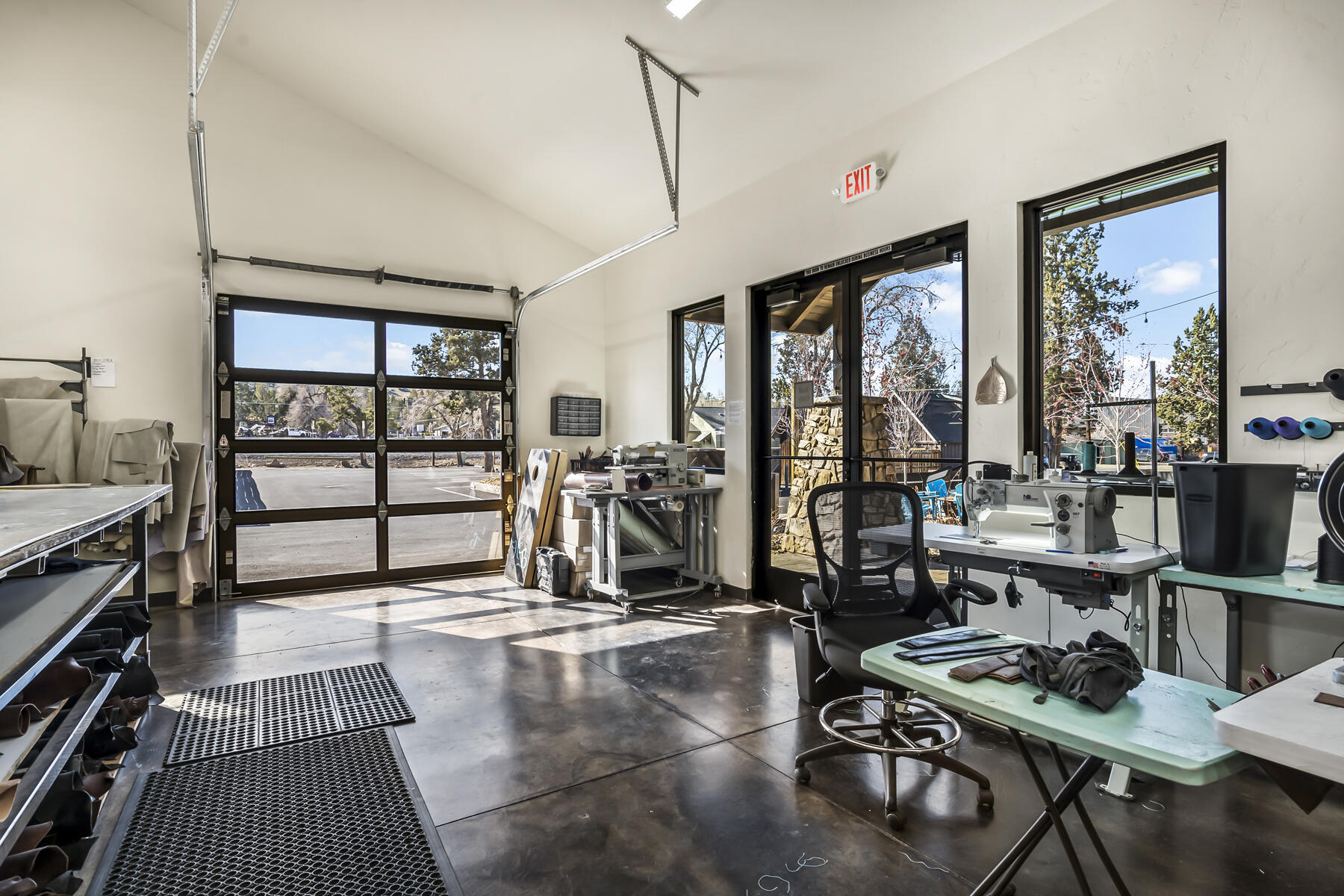 Townsite Of Laidlaw - Commercial Sale