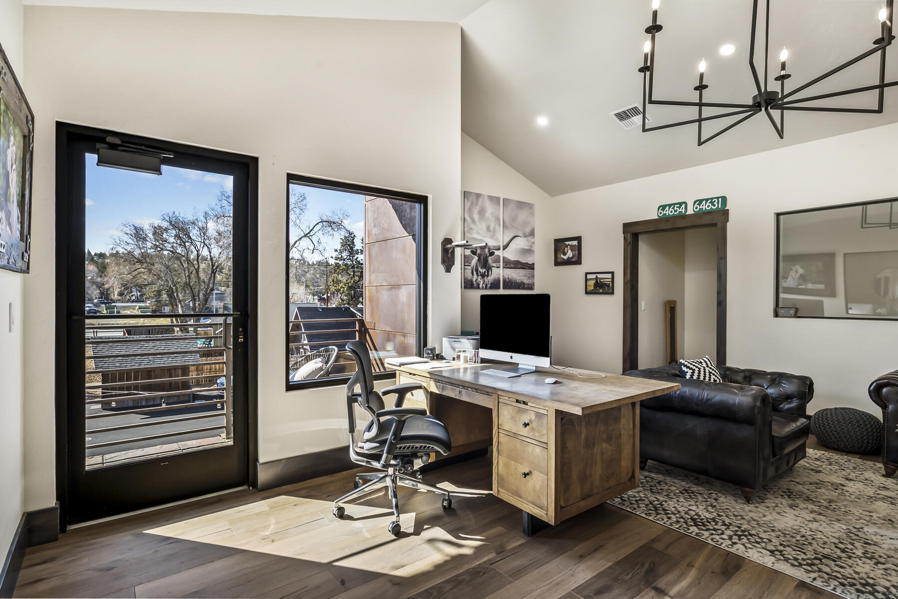 Townsite Of Laidlaw - Commercial Sale