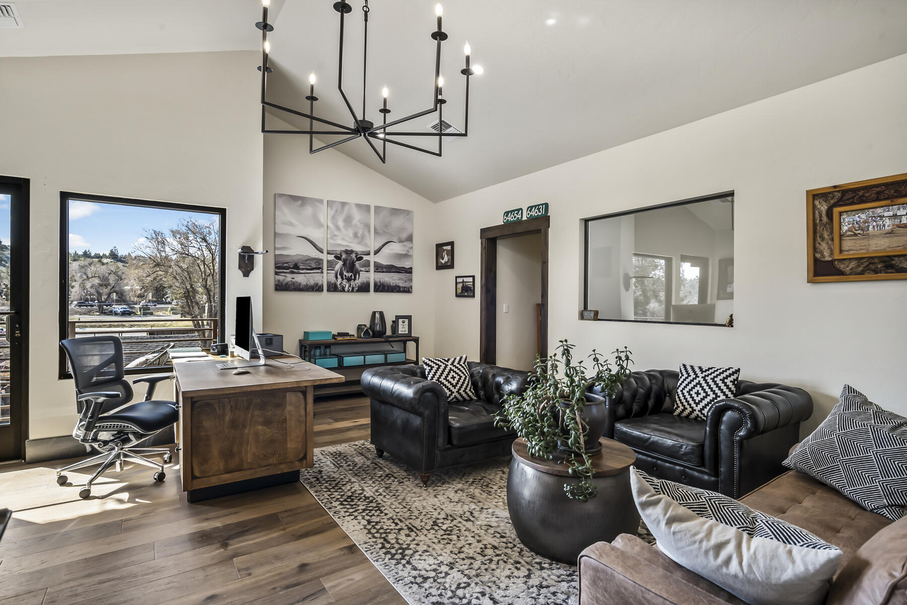 Townsite Of Laidlaw - Commercial Sale