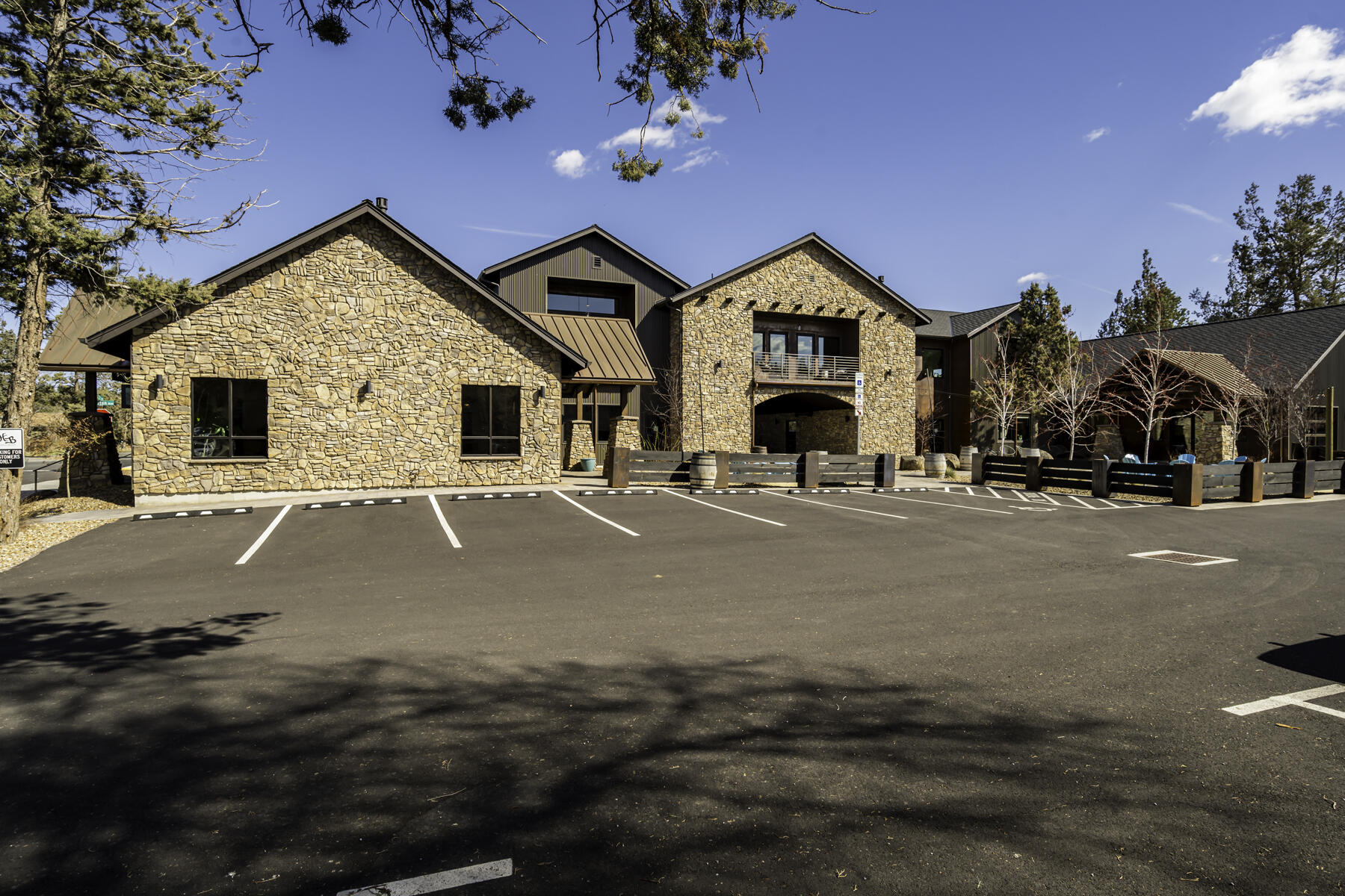 Townsite Of Laidlaw - Commercial Sale