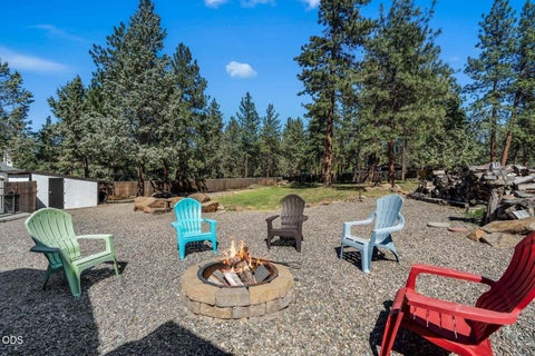 Tiny photo for 70116 Appaloosa Drive, Sisters, OR 97759 (MLS # 220226978)