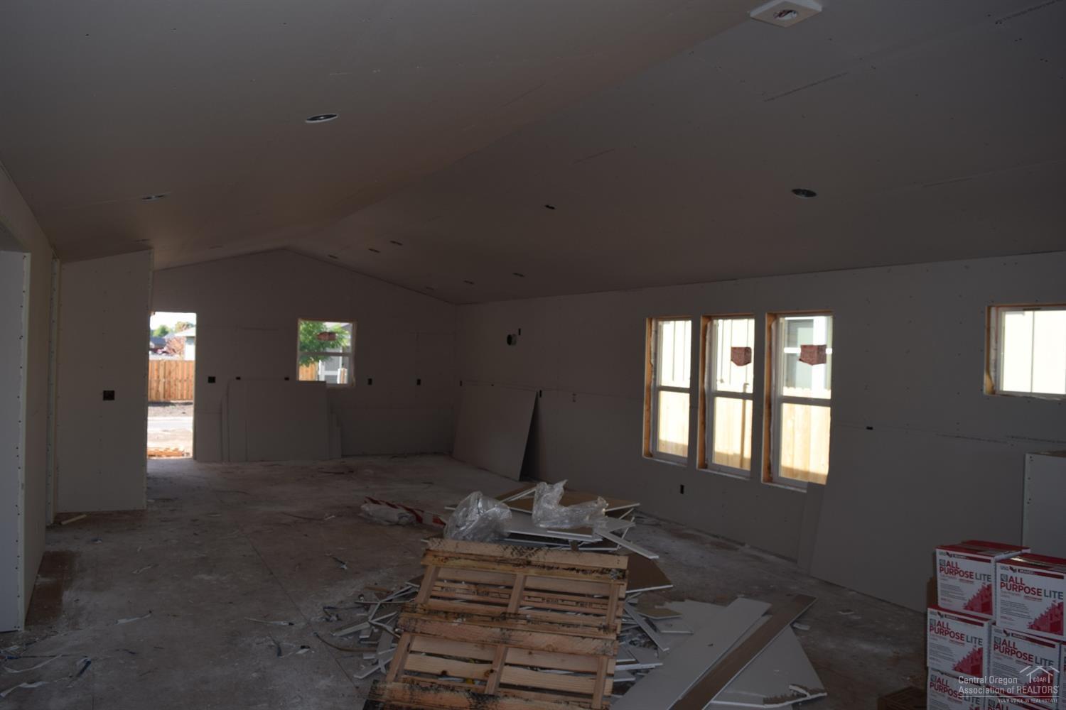 Ironhorse - Residential