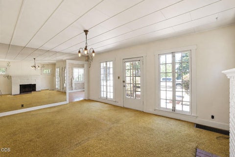 Tiny photo for 708 Park Avenue, Medford, OR 97501 (MLS # 220227411)