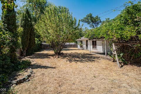 Tiny photo for 708 Park Avenue, Medford, OR 97501 (MLS # 220227411)