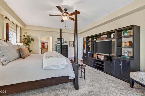 Tiny photo for 159 Princeville Drive, Eagle Point, OR 97524 (MLS # 220226909)