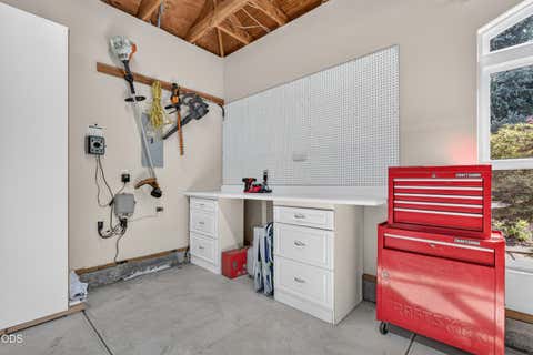 Tiny photo for 159 Princeville Drive, Eagle Point, OR 97524 (MLS # 220226909)