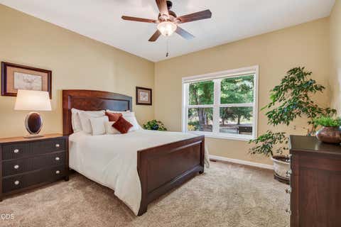 Tiny photo for 159 Princeville Drive, Eagle Point, OR 97524 (MLS # 220226909)
