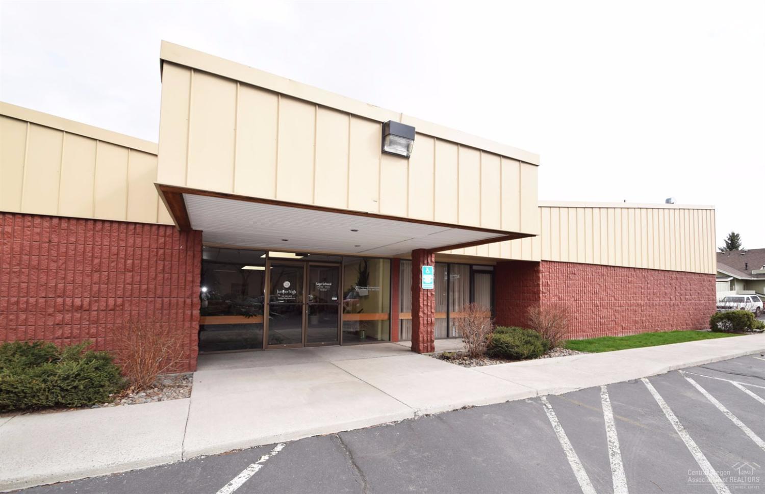 CLAB - Commercial Sale