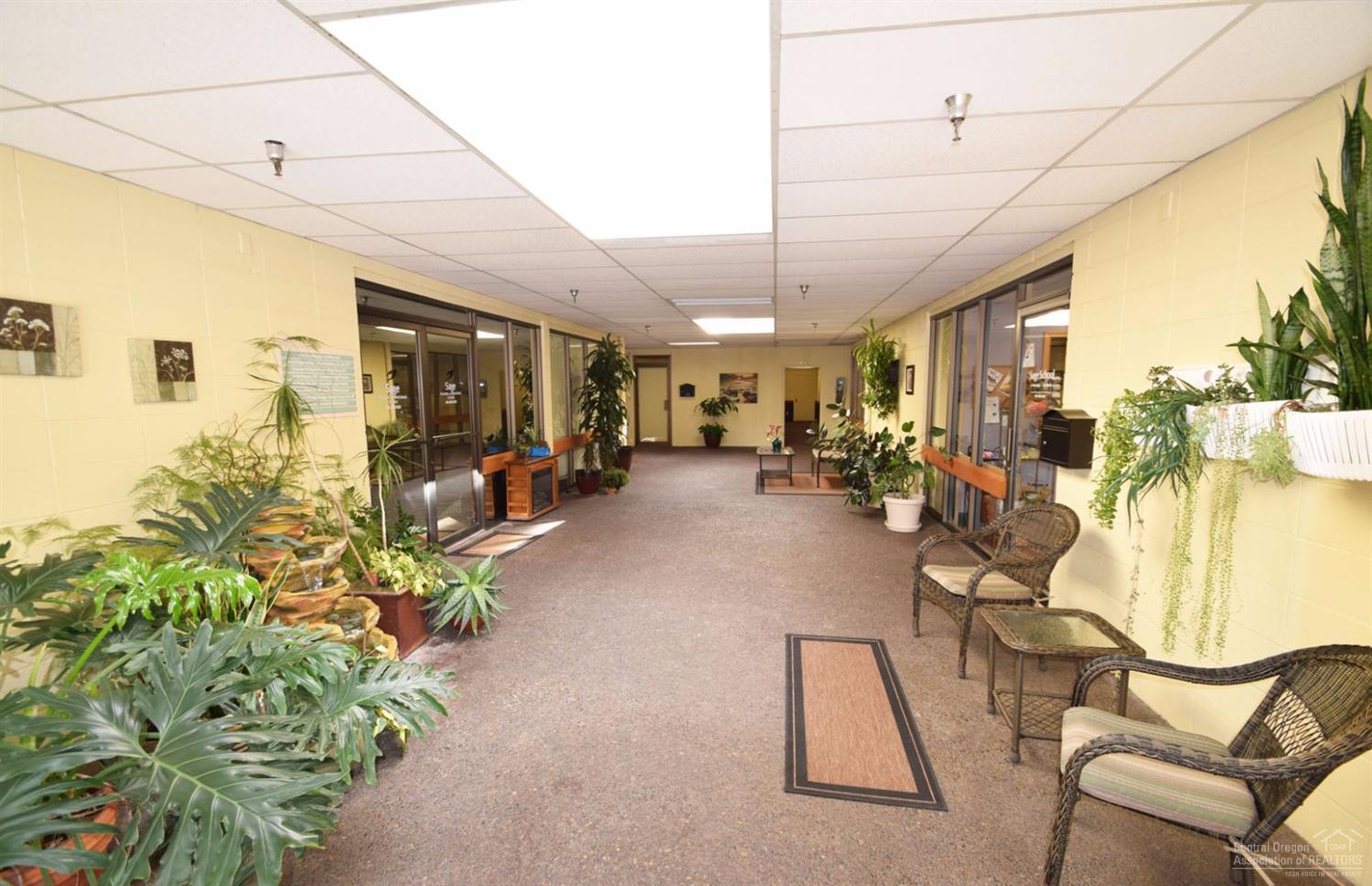 CLAB - Commercial Sale