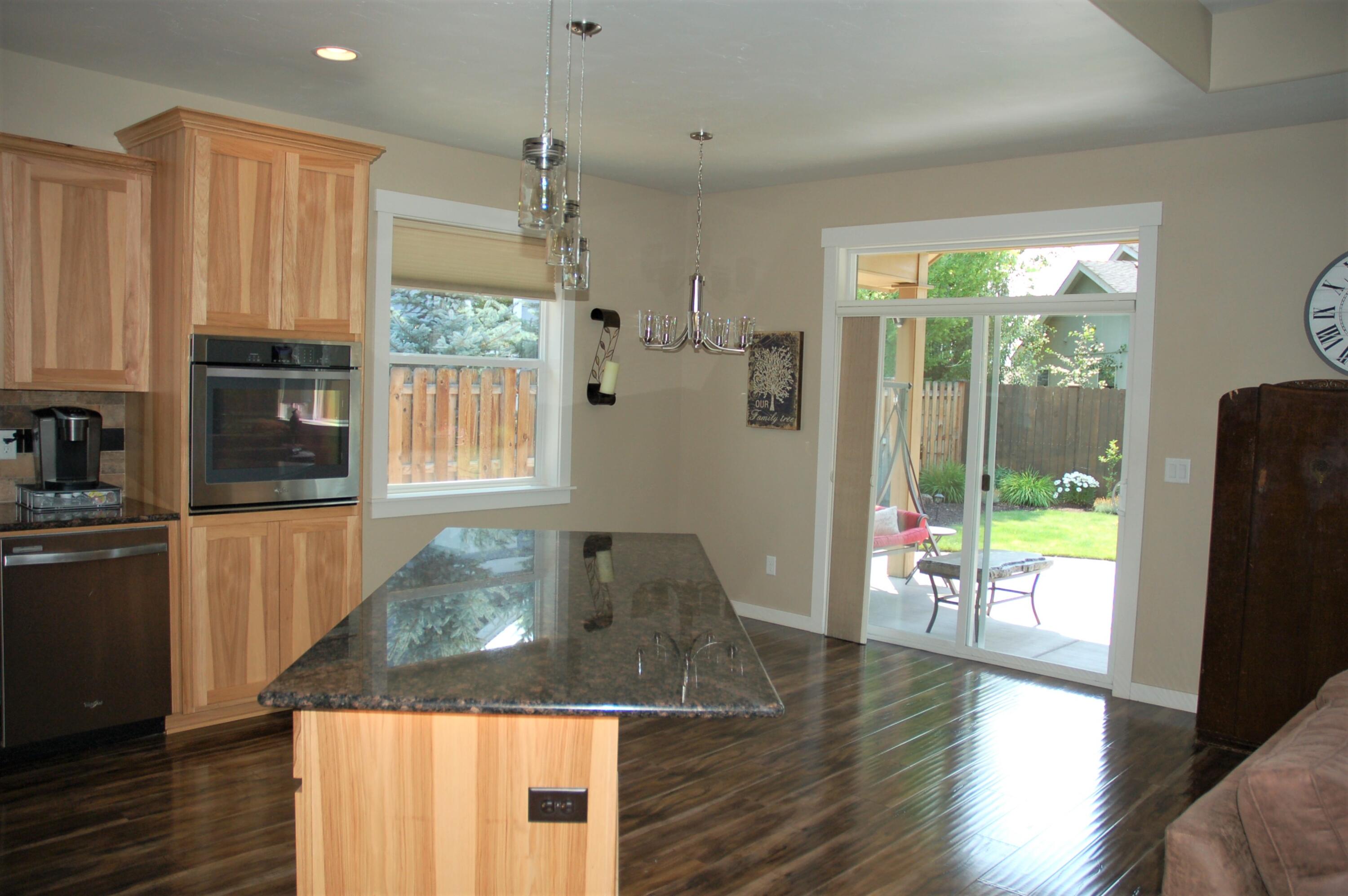 Rimrock Park Place - Residential