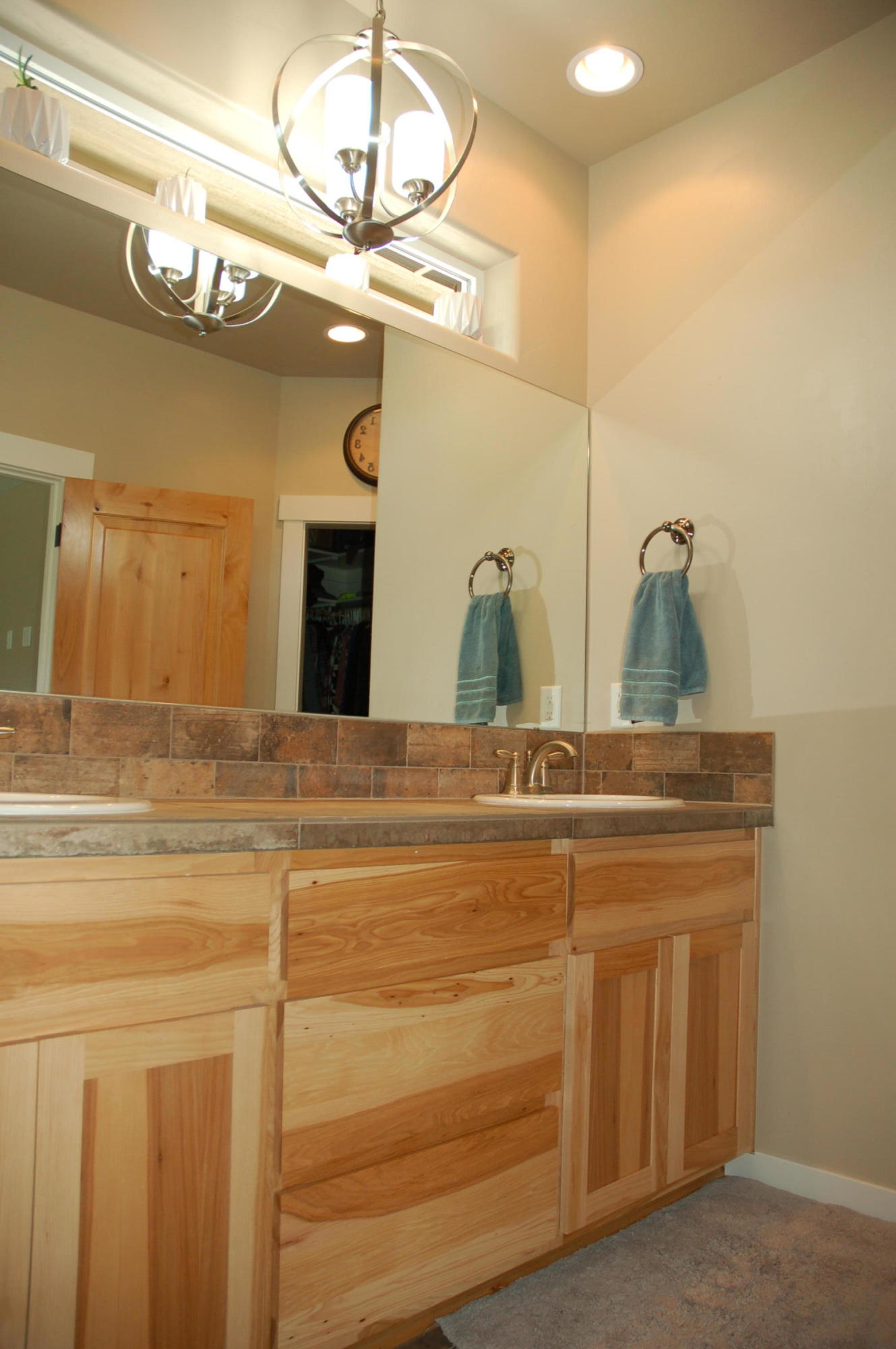 Rimrock Park Place - Residential