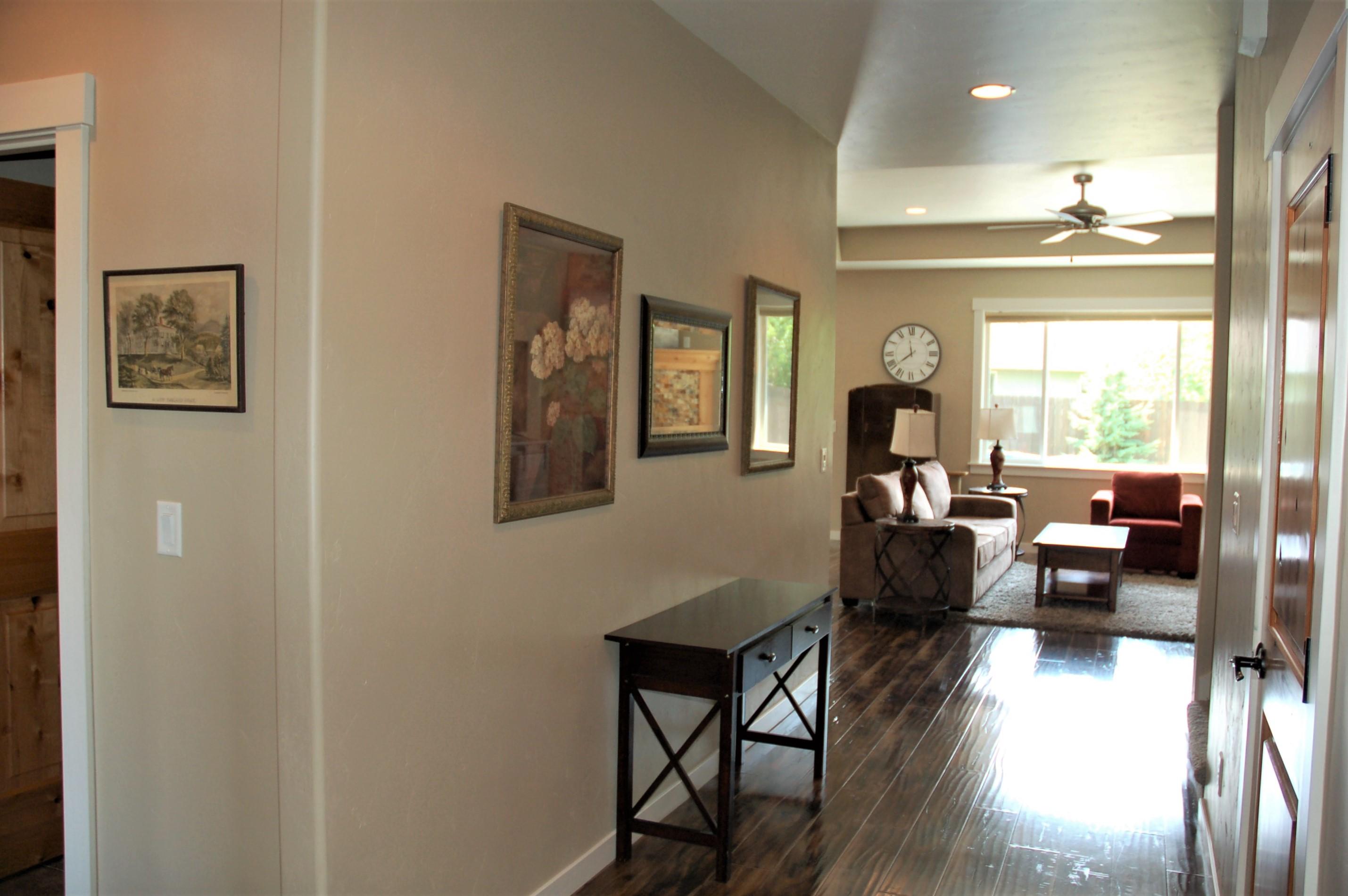 Rimrock Park Place - Residential