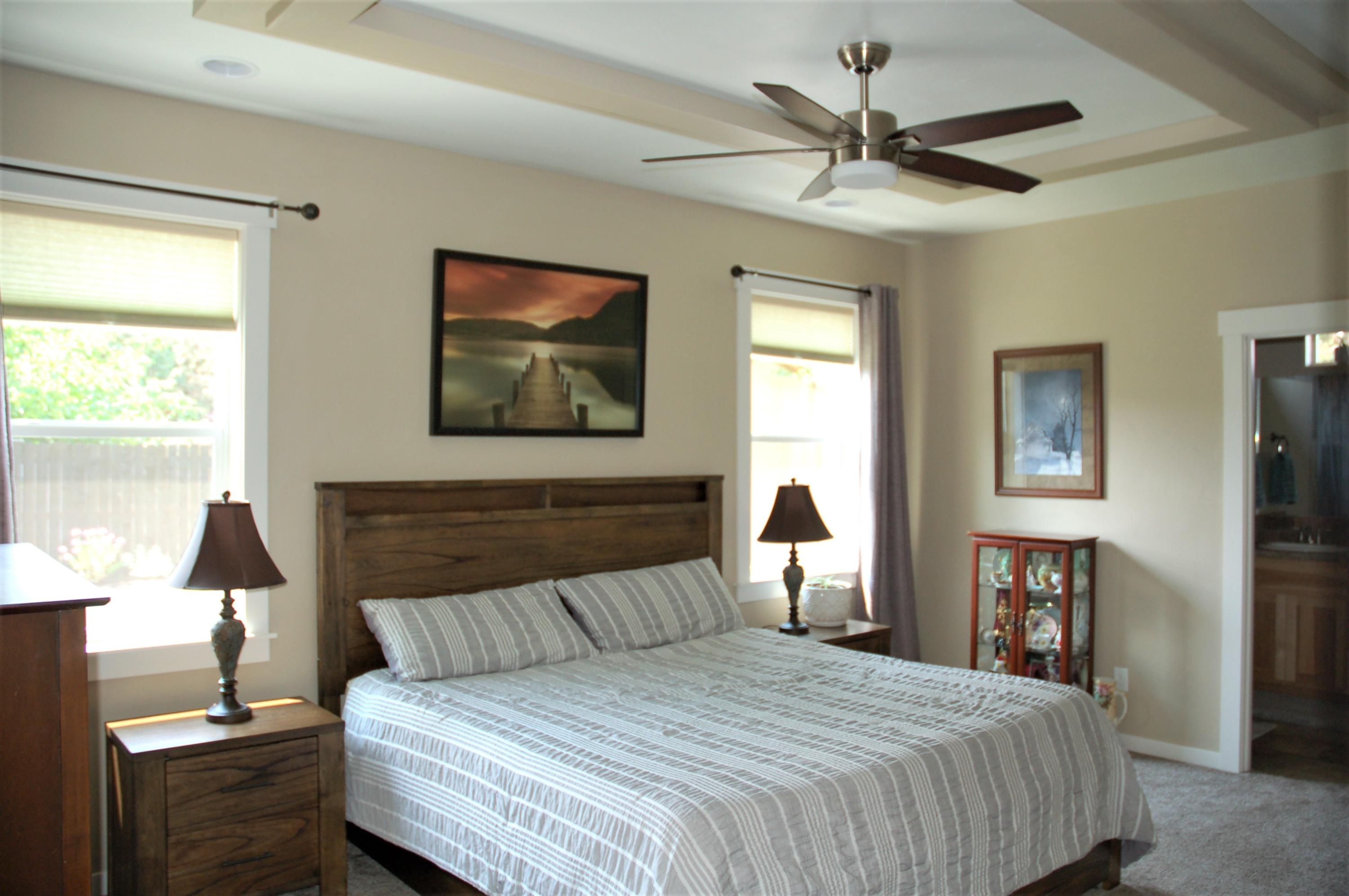 Rimrock Park Place - Residential