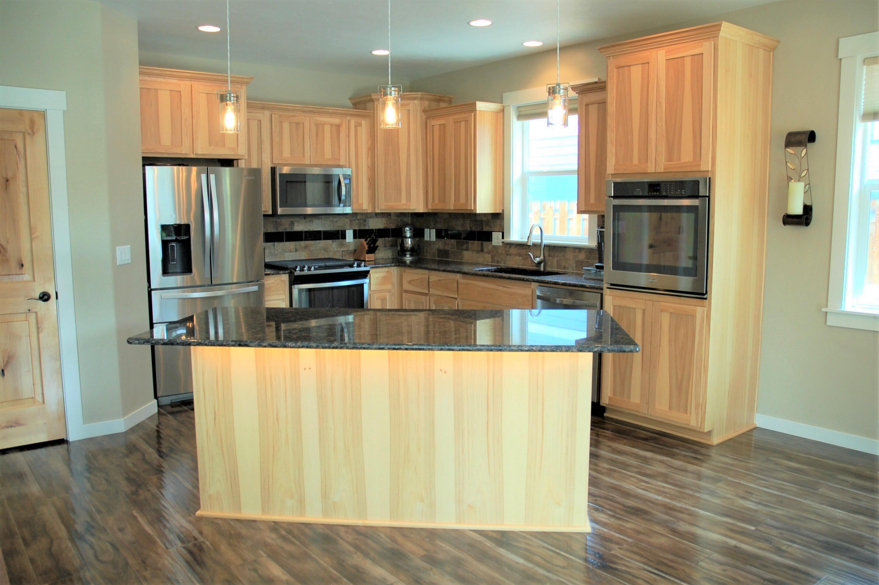 Rimrock Park Place - Residential