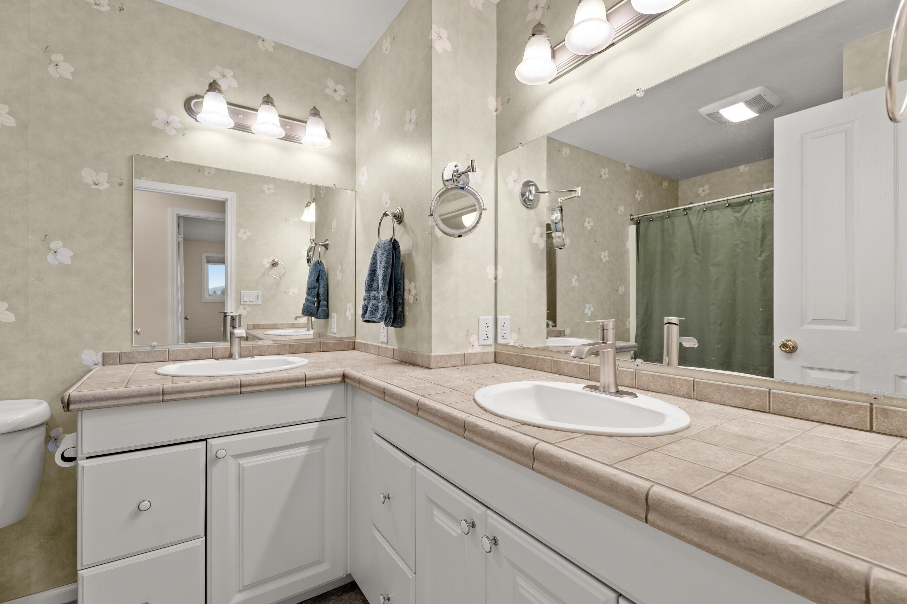 Cinder Butte Est - Residential