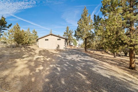 Tiny photo for 2790 NW Lynch Lane, Redmond, OR 97756 (MLS # 220211934)