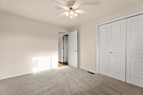 Tiny photo for 2790 NW Lynch Lane, Redmond, OR 97756 (MLS # 220211934)