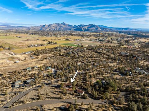 Tiny photo for 2790 NW Lynch Lane, Redmond, OR 97756 (MLS # 220211934)