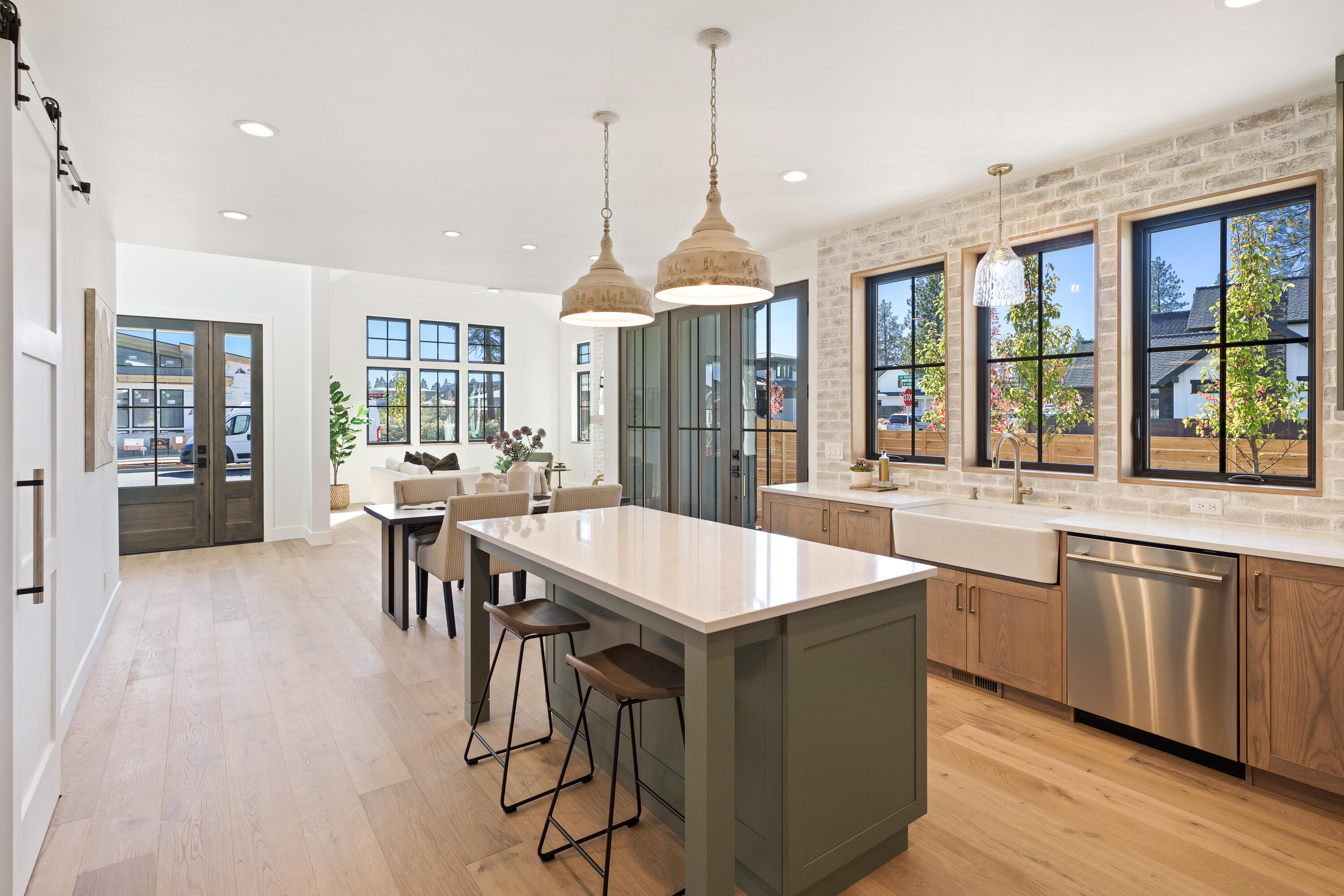 Discovery West Phase 6 & 7 - Residential