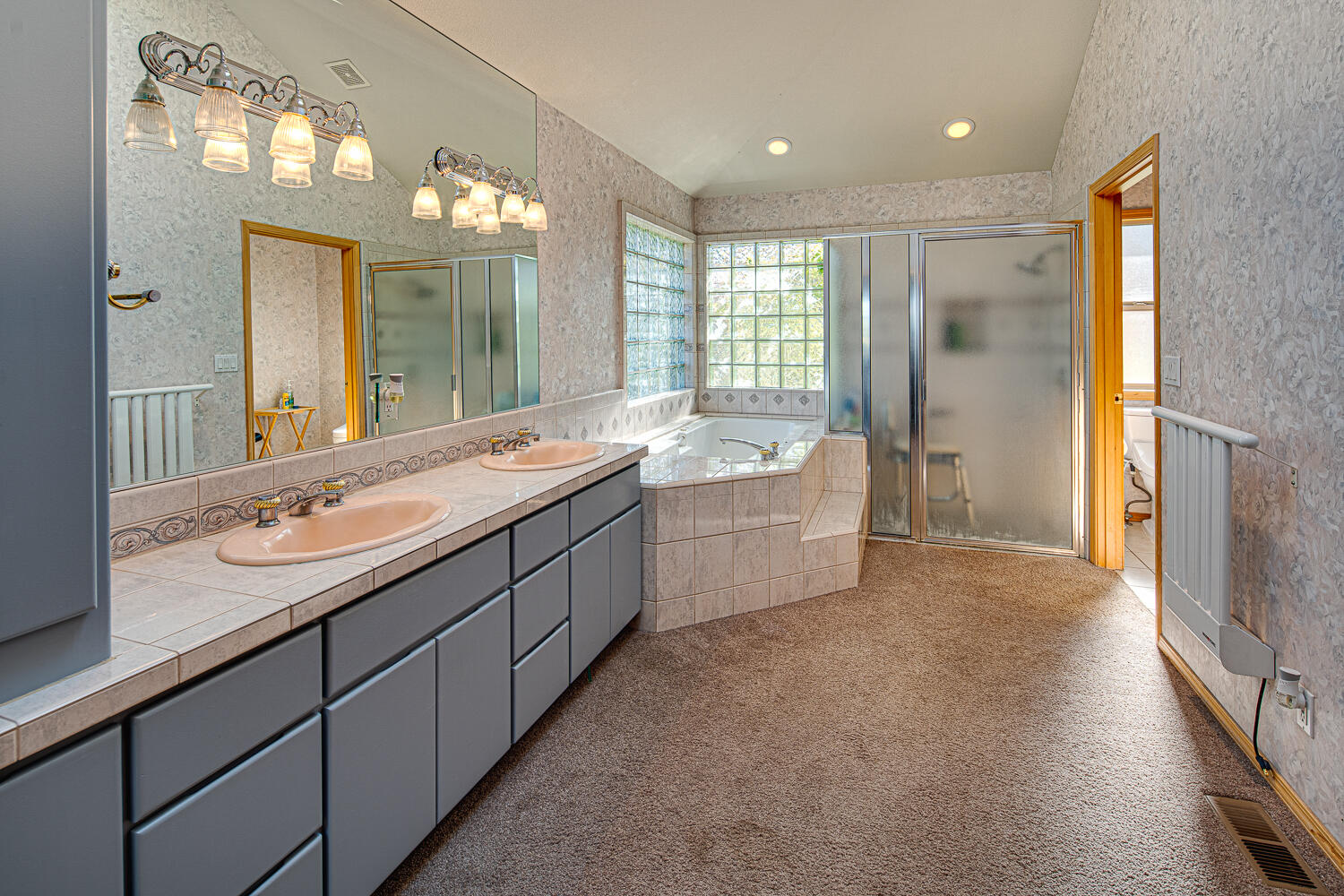 Lane Knolls - Residential