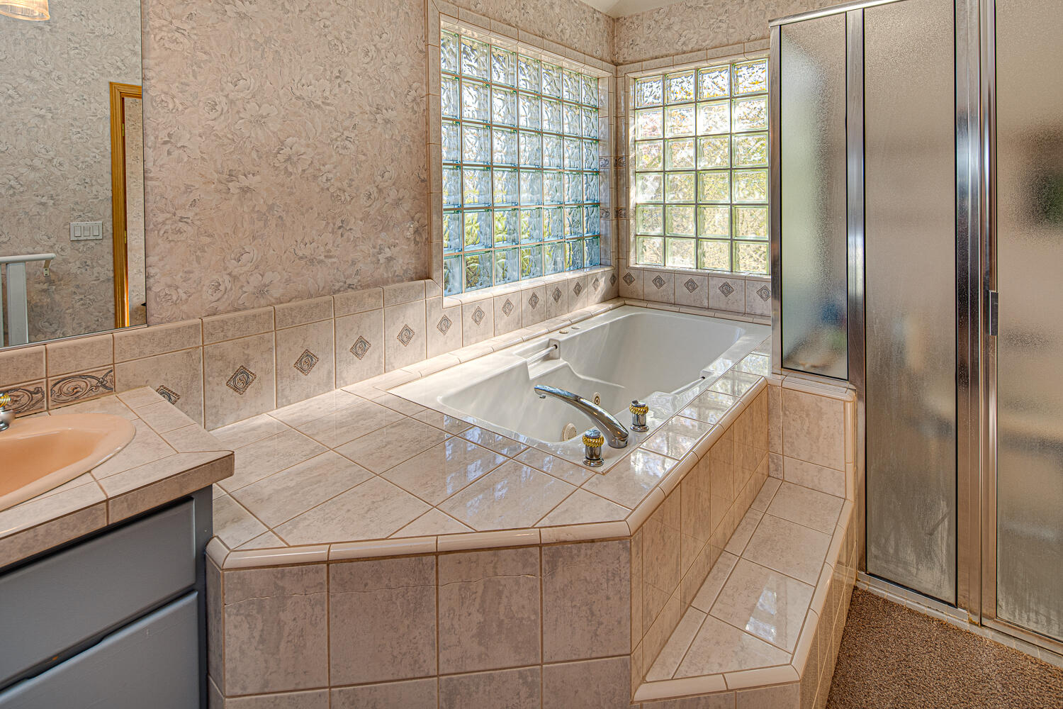 Lane Knolls - Residential