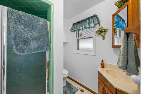 Tiny photo for 1536 Oleander Street, Medford, OR 97504 (MLS # 220210789)